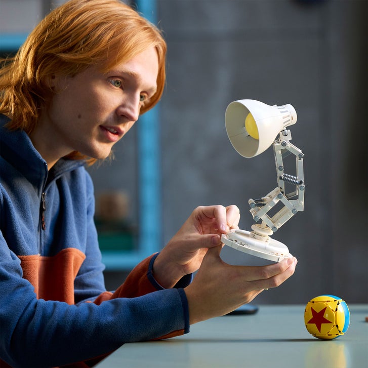 LEGO Ideas Disney Pixar Luxo Jr. 21357
