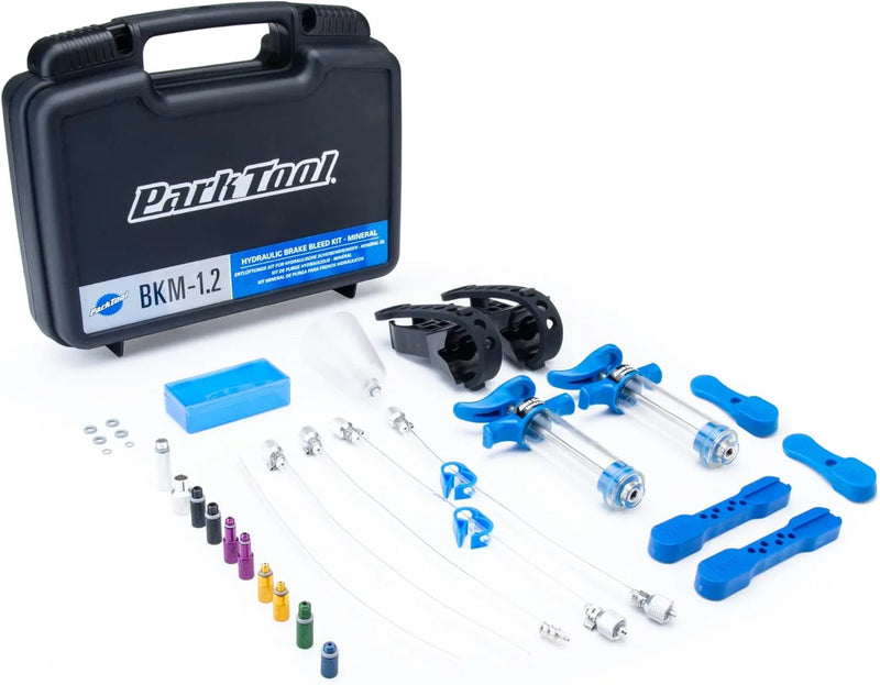 Hydraulic brake fluid discharge kit suitable for mineral oil M0