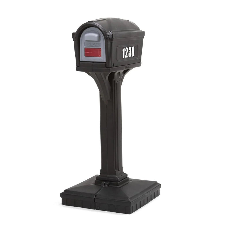 Classic Black Plastic Mailbox O6