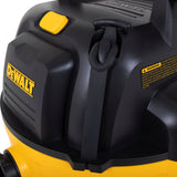 Dewalt Poly Wet/Dry Vacuum with 20-ft Power Cord, 38-L