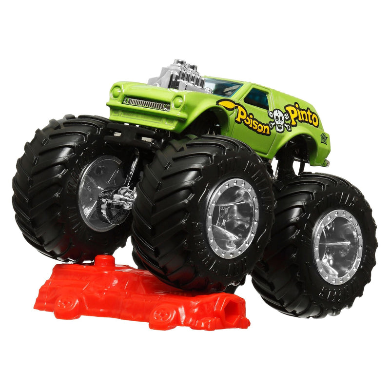 Hot Wheels 1:64 Die-Cast Monster Truck With Connect & Crash Car, Assorted Models, Ages 3+ G9