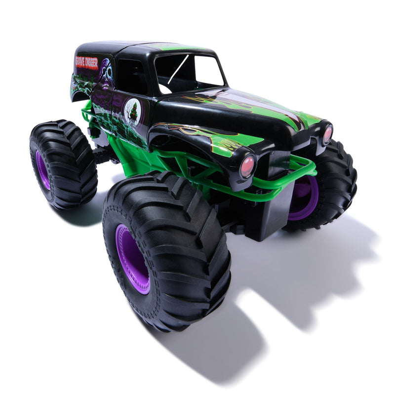 Monster Jam Smash N Bash 1:15 R/C Grave Digger, Ages 4+ W2