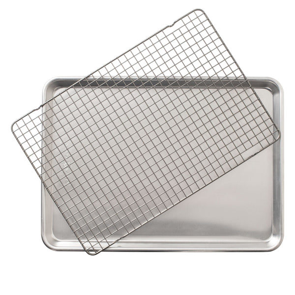 Nordic Ware Naturals Aluminum Half-Sheet with Oven-Safe Nonstick Grid, 2-pc V0