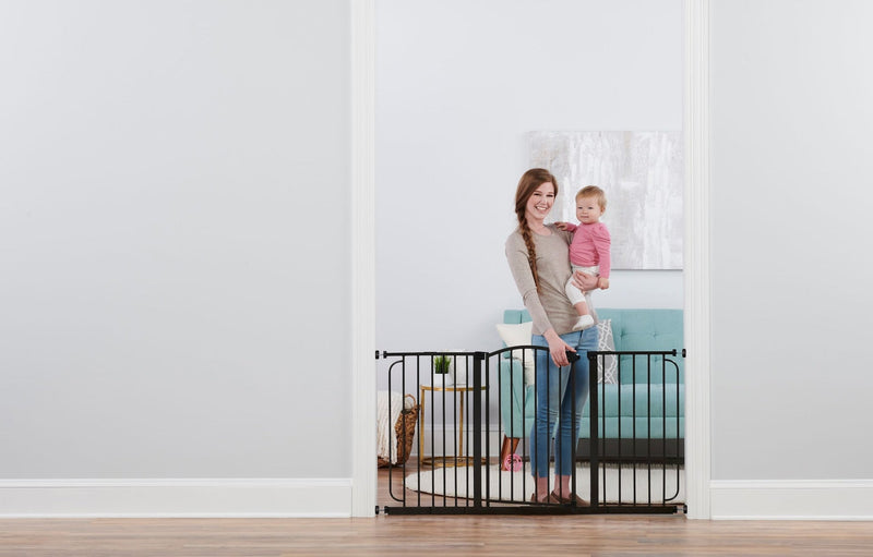 Regalo Home Accents Super Wide Safety Gate C6
